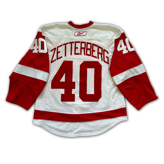 Henrik Zetterberg Game Worn 2009/2010 Detroit Red Wings Jersey