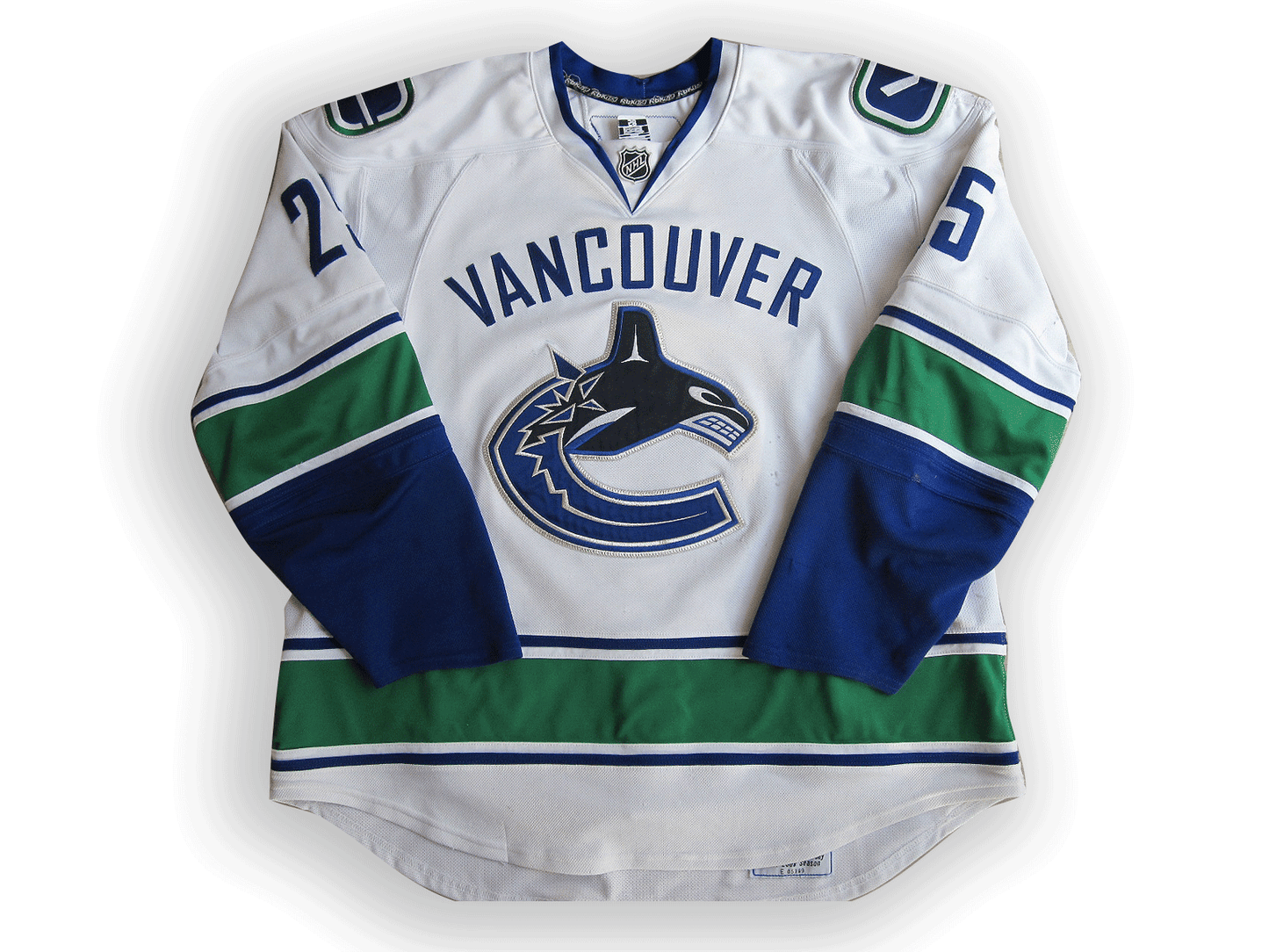 Matt Pettinger Game Worn 2007/2008 Vancouver Canucks Jersey